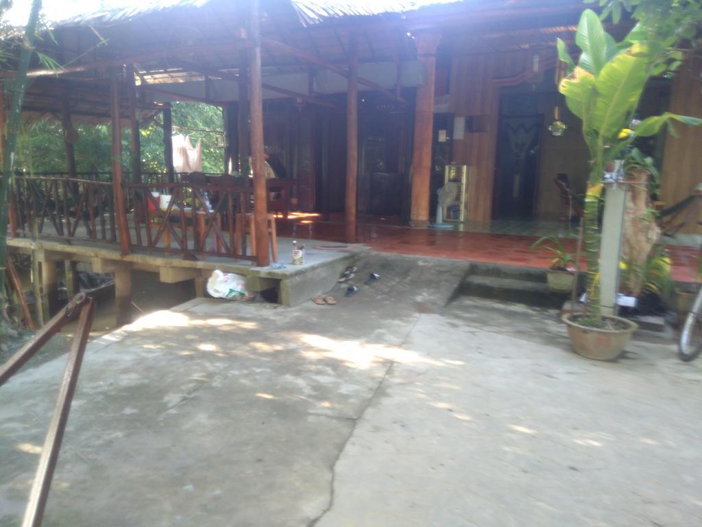 Homestay Ngoc Sang Vĩnh Long エクステリア 写真